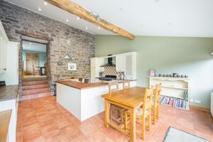 Kitchen / Breakfast Room- click for photo gallery